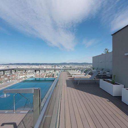 Hoch Hinaus, Neu Und Stilvoll Mit Pool Am Dach Apartment Vienna Luaran gambar